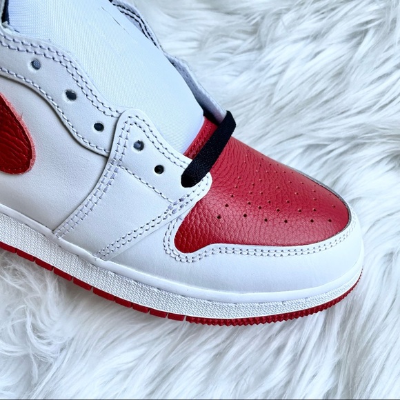 Nike Air Jordan 1 Retro High OG W8.5 7Y 575441-161 NIB - Picture 9 of 13
